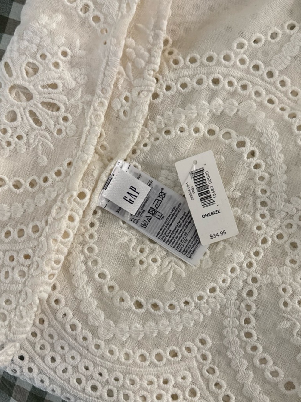 GAP White Eyelet Embroidered Scalloped Scarf - Picture 3 of 3